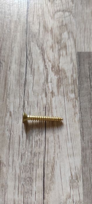 Метиз латунь. Саморезы по дереву. Дверной саморез. Навесы саморезы