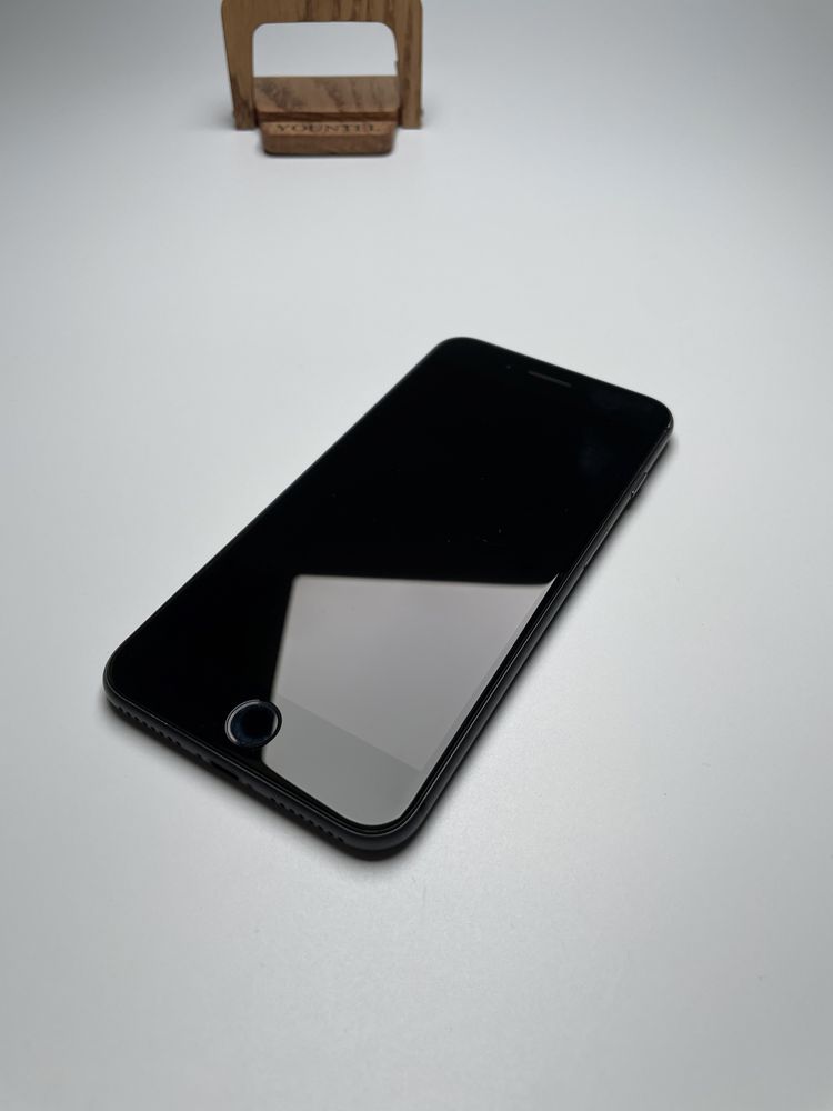 Apple iPhone 8 Plus + 64Gb Neverlock Оригинал Доставка
