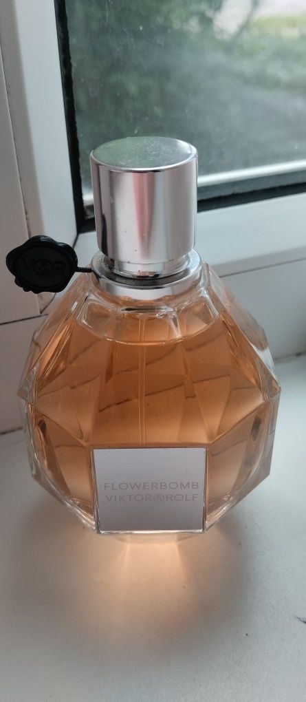 Розпродаж!!!Flowerbomb  Viktor & Rolf edp 100 ml
