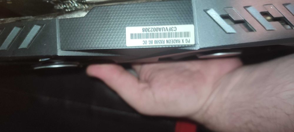 Відеокарта ASRock RX 590 8GB в гарному стані