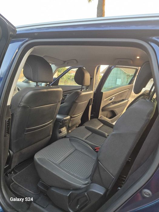 Renault Scenic 1.5 DCI Auto Caixa Automática