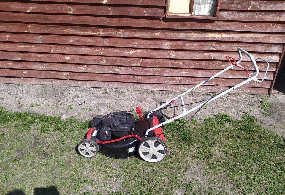 Kosiarka spalinowa z napędem Alko Briggs & Stratton 4KM