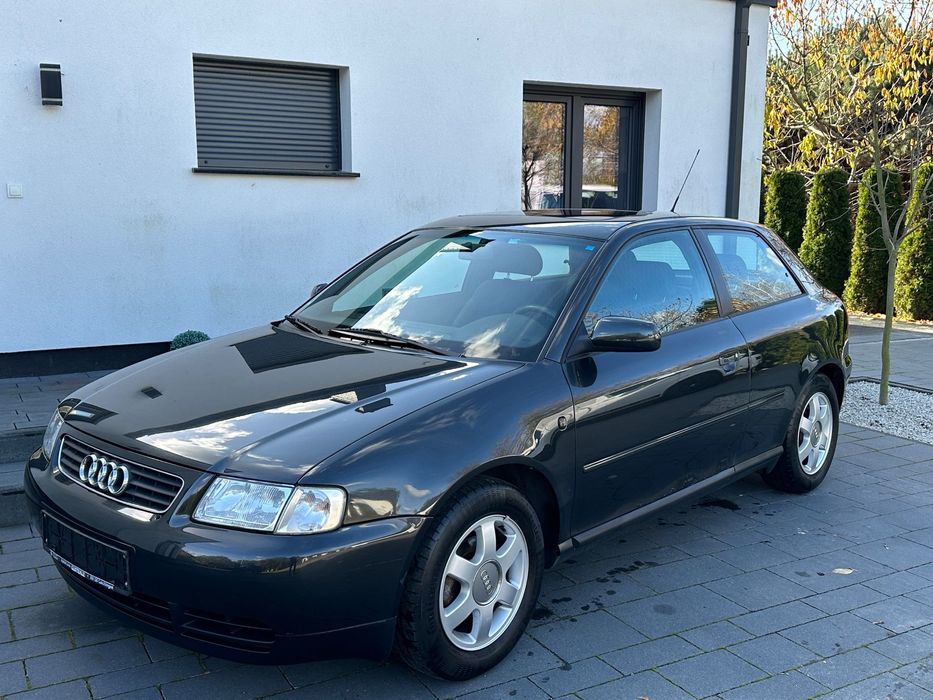 Audi A3 3-drzwiowe 1.6 benzyna 101KM Alufelgi Serwis z Niemiec
