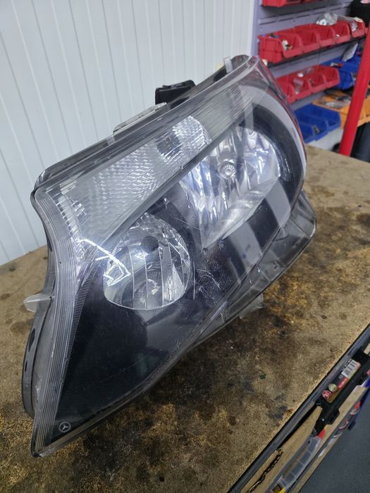 Farol mercedes vito w447