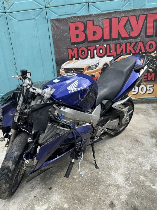 Рама с чистыми документами Honda Vfr800 сниму любую деталь хонда вфр