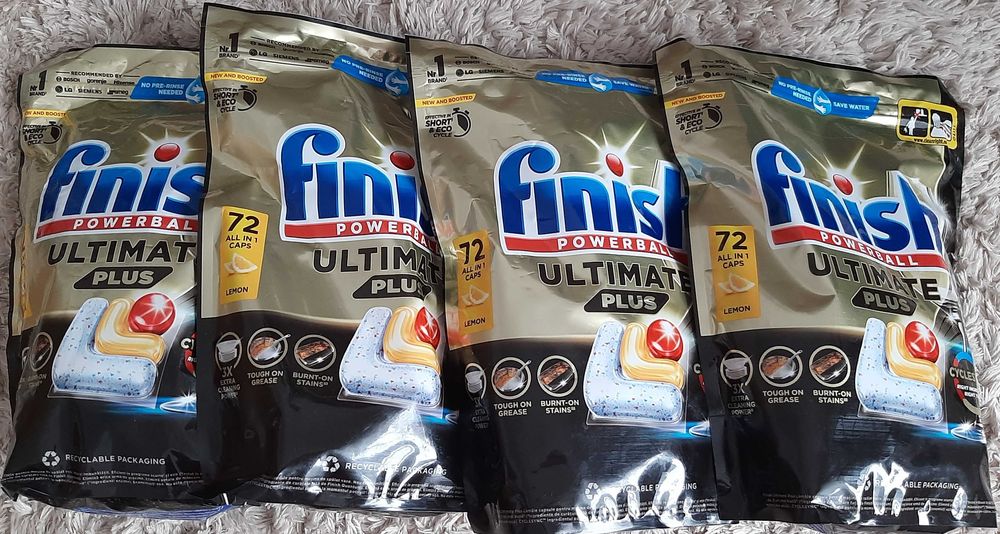 Kapsułki do zmywarki Finish Ultimate Plus 4 x 72 = 288