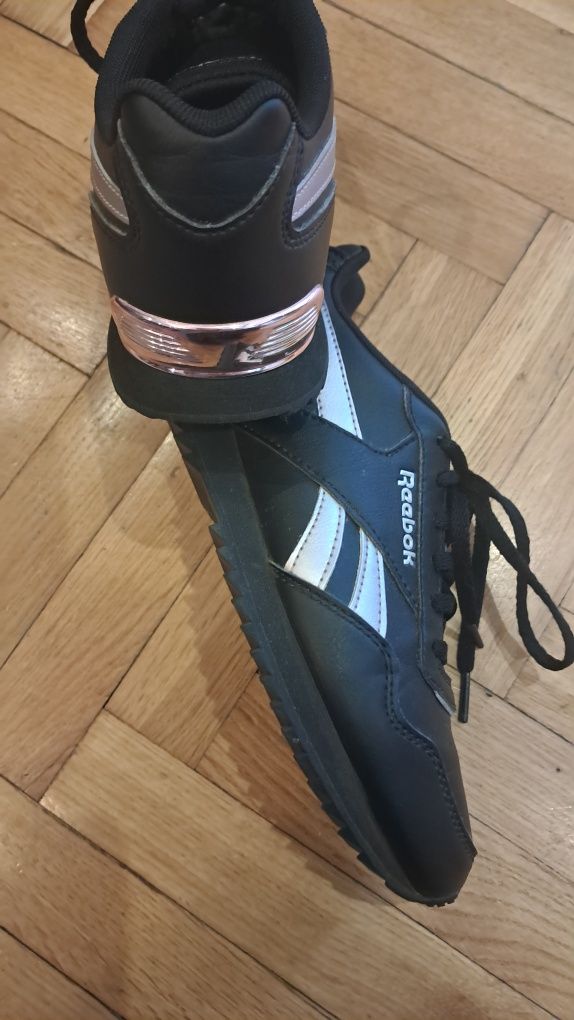 Buty damskie adidasy reebok rozm 37 stan bdb skora