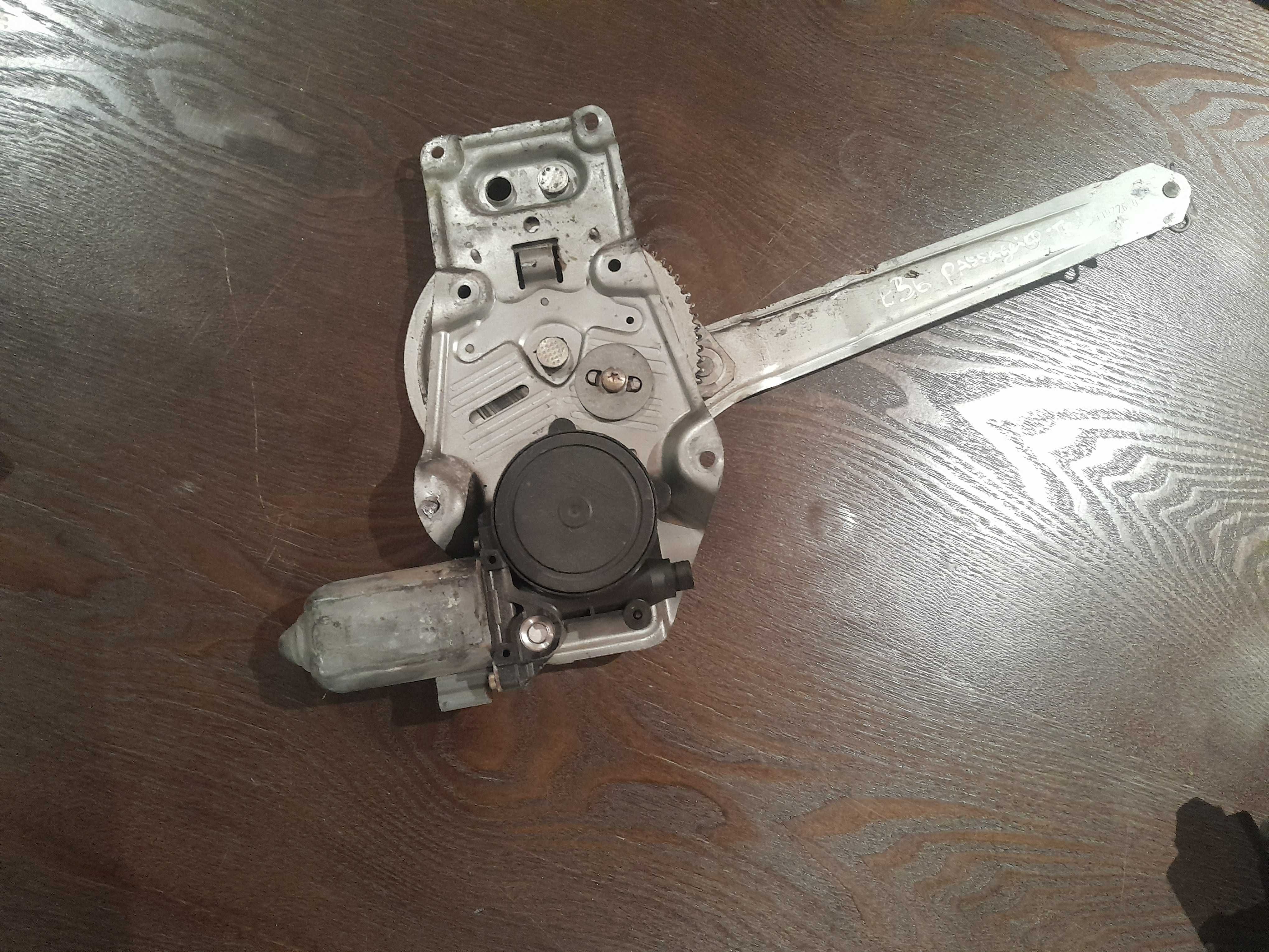 Elevador traseiro lado direito BMW E36 sedan