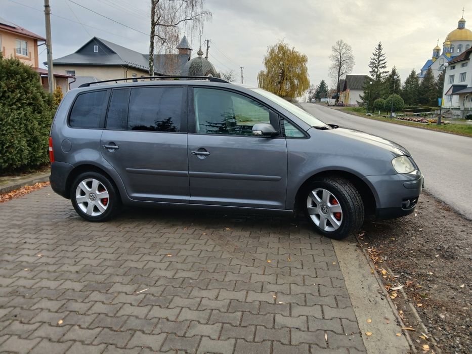 Продам Volkswagen Touran