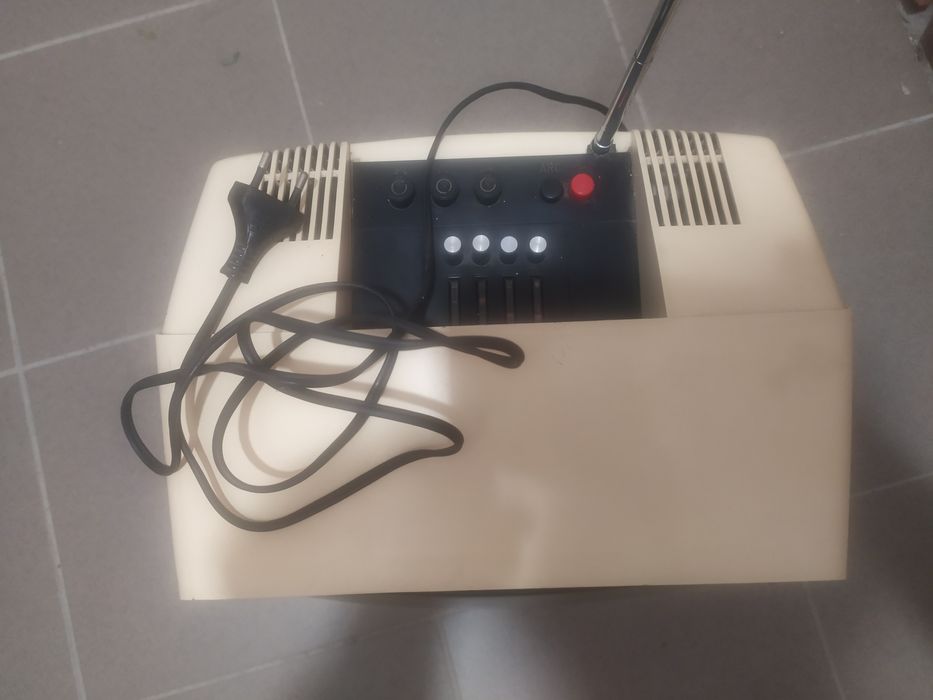 Telewizor Neptun 150