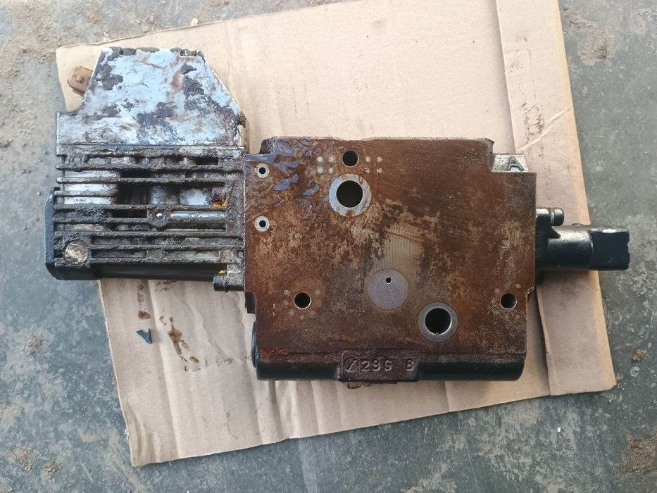 Sekcja plaster rozdzielacza hydraulicznego