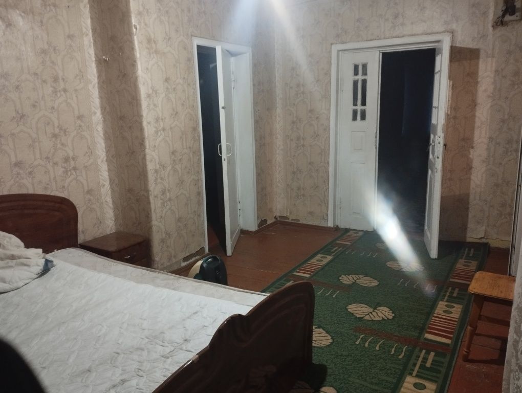 Продам ліжко двоспальне 1,6*2