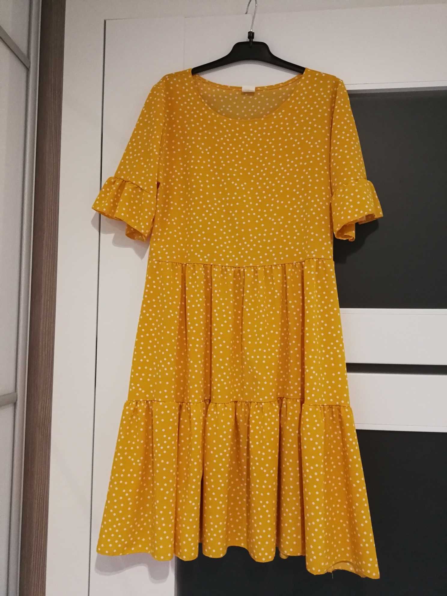 damska żółta sukienka w groszki Modna Kiecka 36