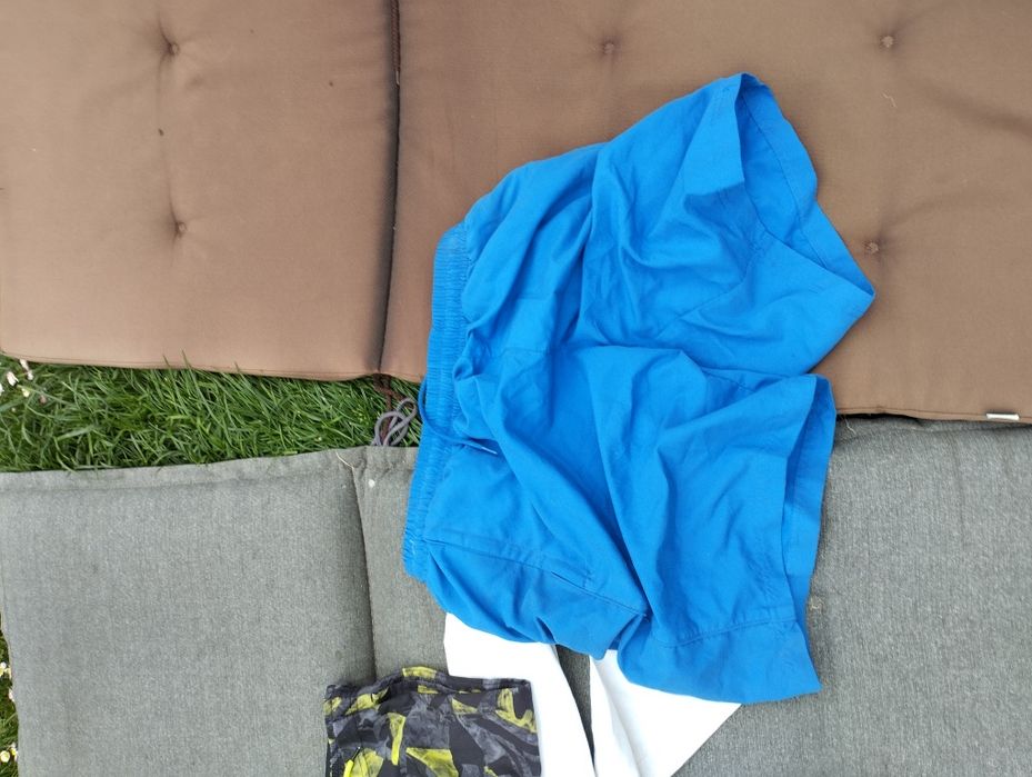 Zestaw strojów kąpielowych dla dzieci