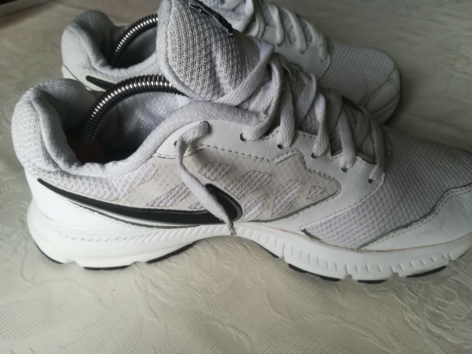 Buty Nike sportowe