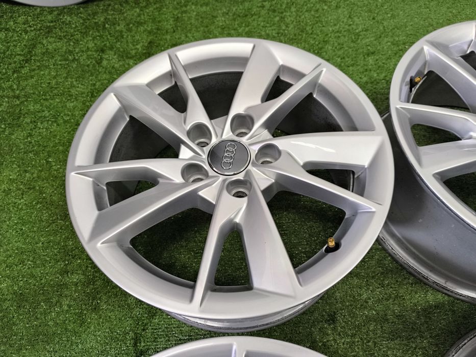 16" felgi 5x112 et35 Audi 8W0 a3 a4 B9 B8 B7 A6 C6 C7 Sline Wysyłka
