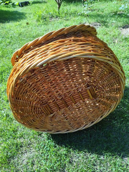 Будинок кошик лежанка для собаки чи кота з лози