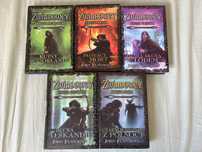 Zwiadowcy John Flanagan zestaw 1-5