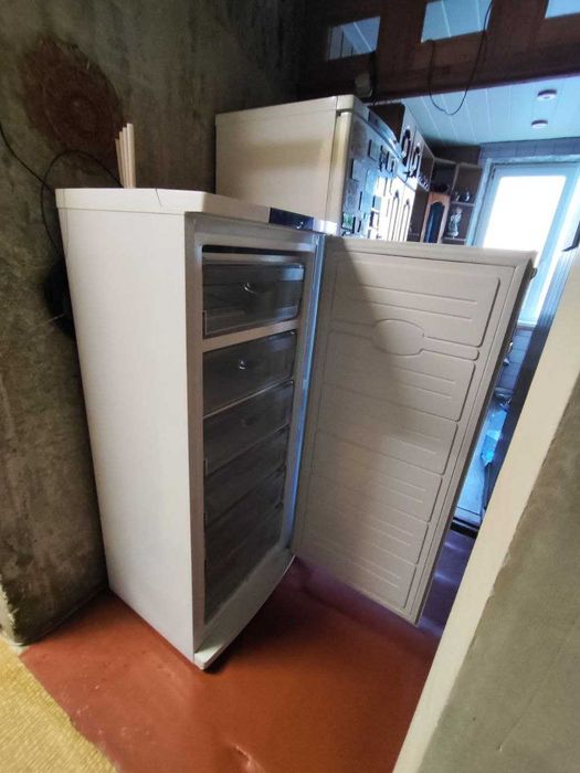 Морозильник ATLANT M-7103-100, 220 л, A+, 20 кг/сут, 2018 г.