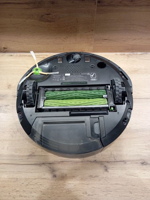 IRobot Roomba i7 i7156 robot sprzątający srebrny/szary