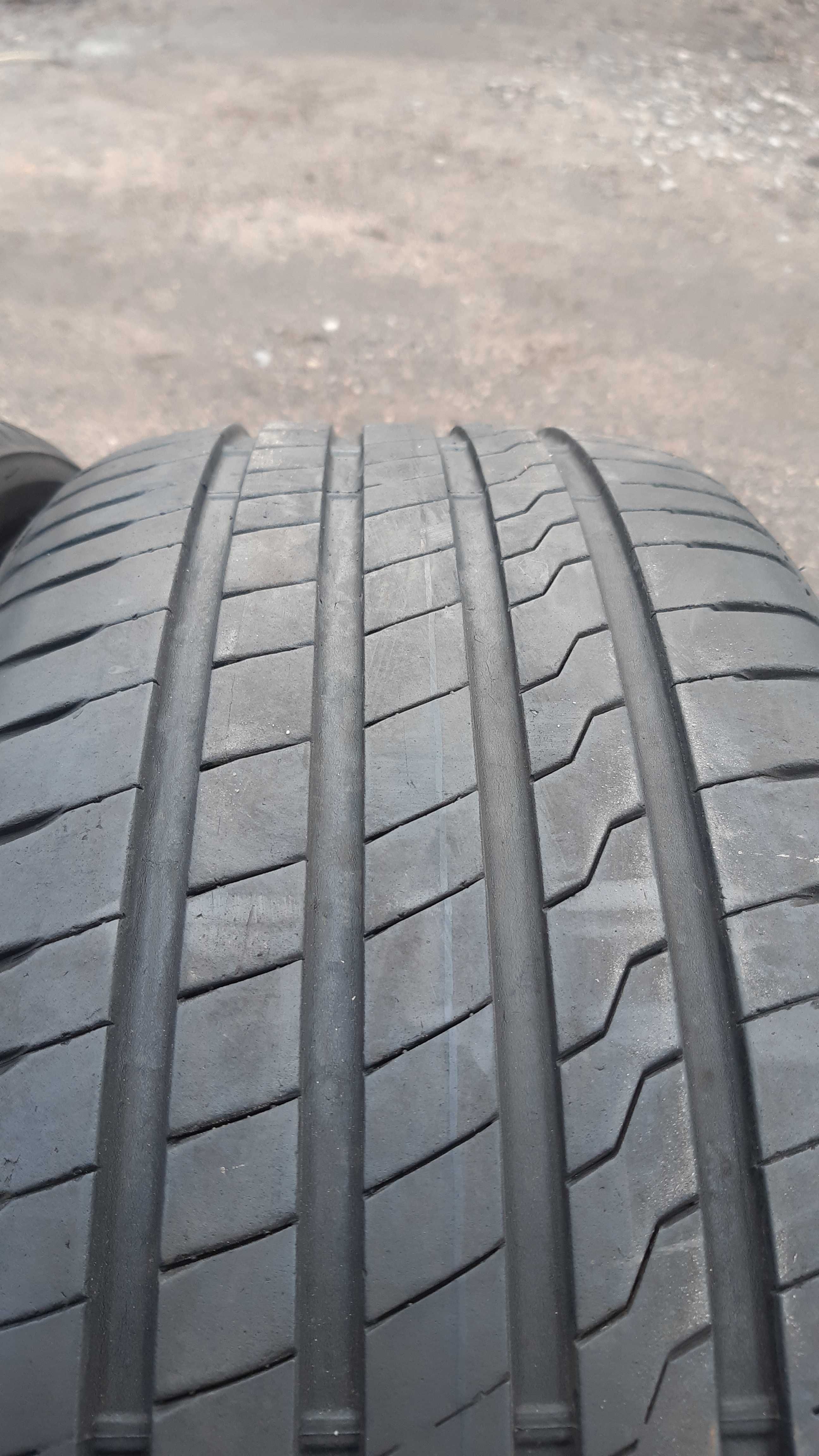 Opony letnie 225.45.18 Firestone 2022 rok TOP-CAR