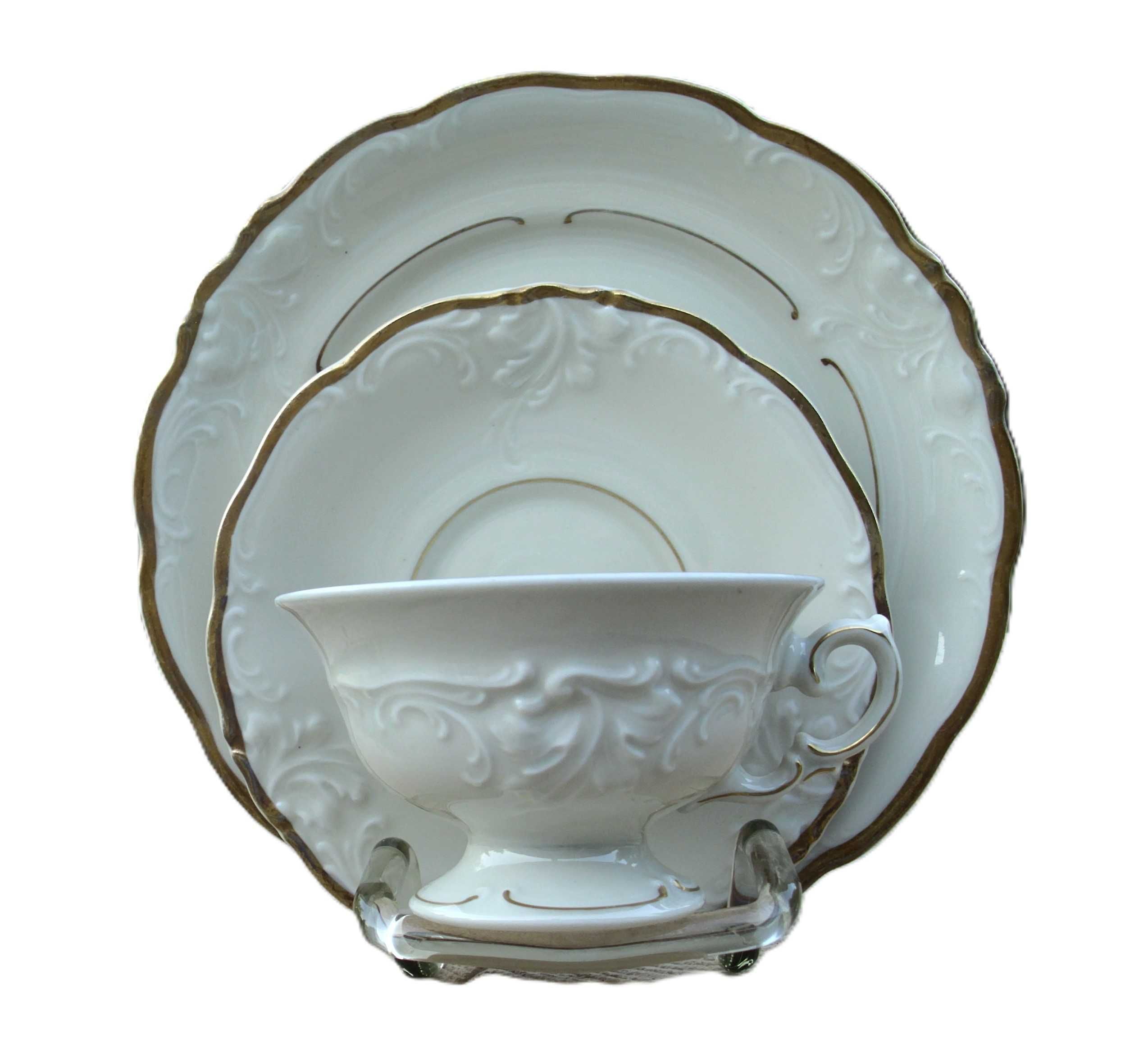 Trio KPM Wałbrzych kremowa porcelana