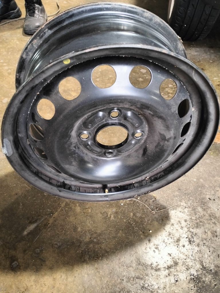 Jantes em ferro  de volvo