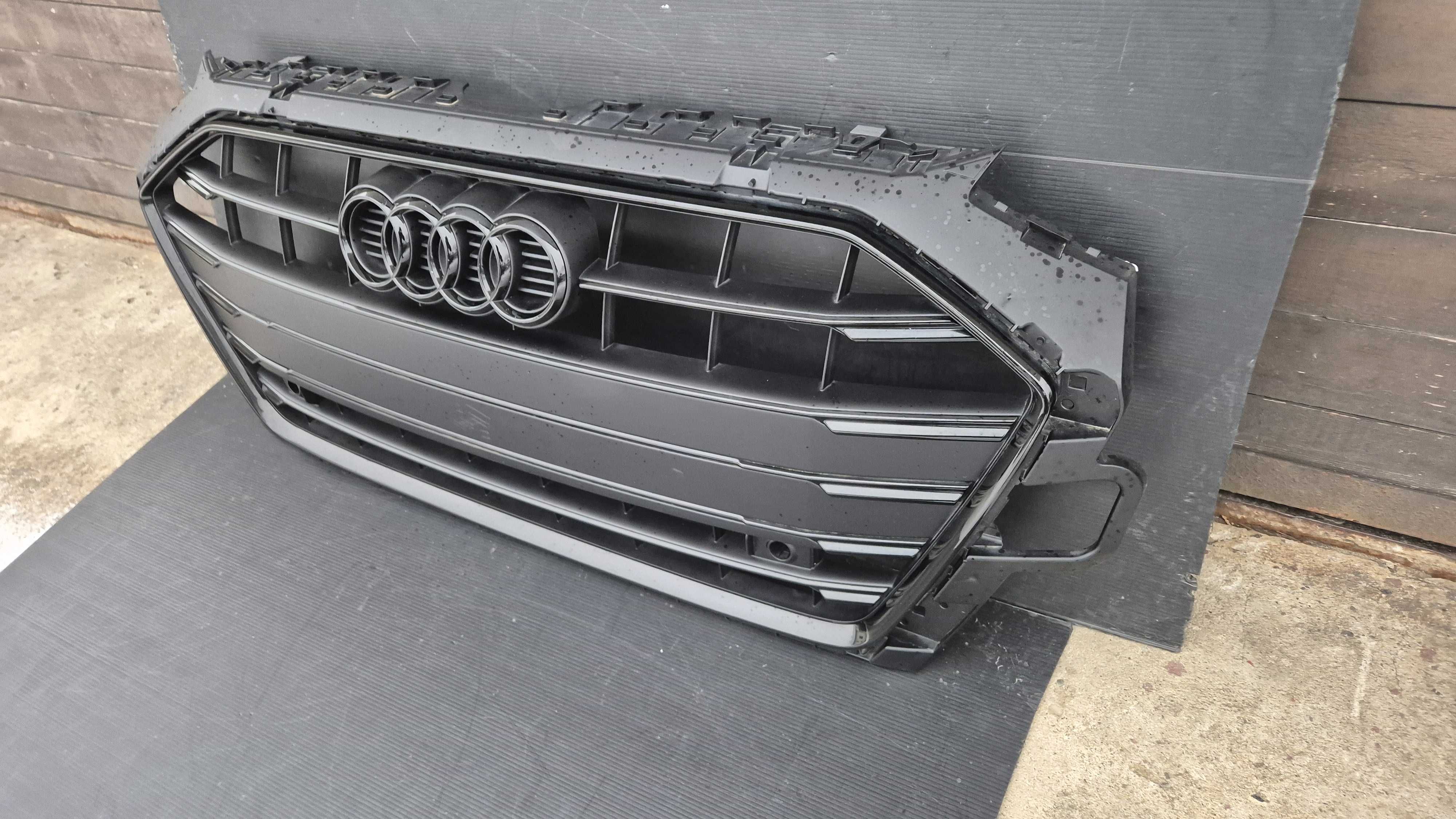 Atrapa chłodnicy GRILL Audi A4 B9 8W LIFT 19- OE 8W0 BLACK NOWY!