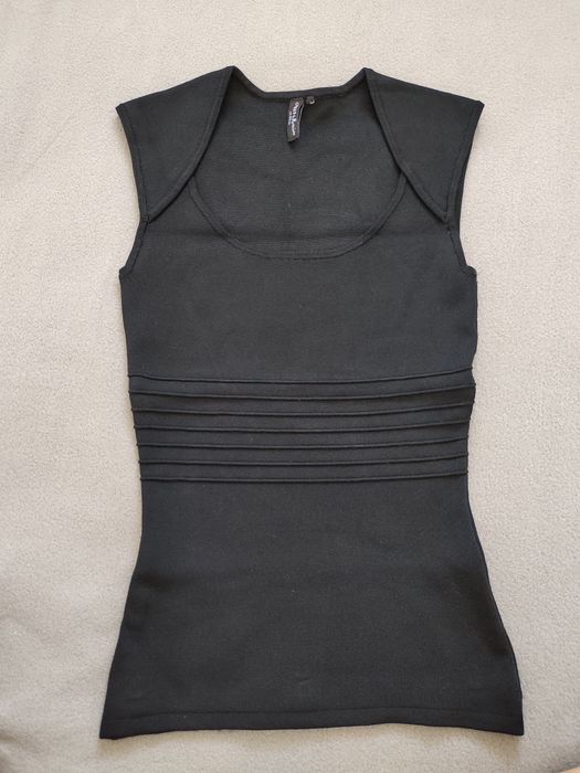 markowa koszulka Guess