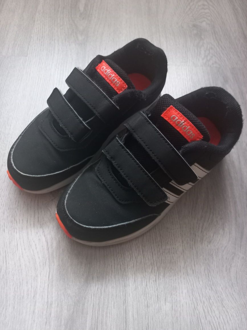 Buty chłopięce Adidas rozmiar 31