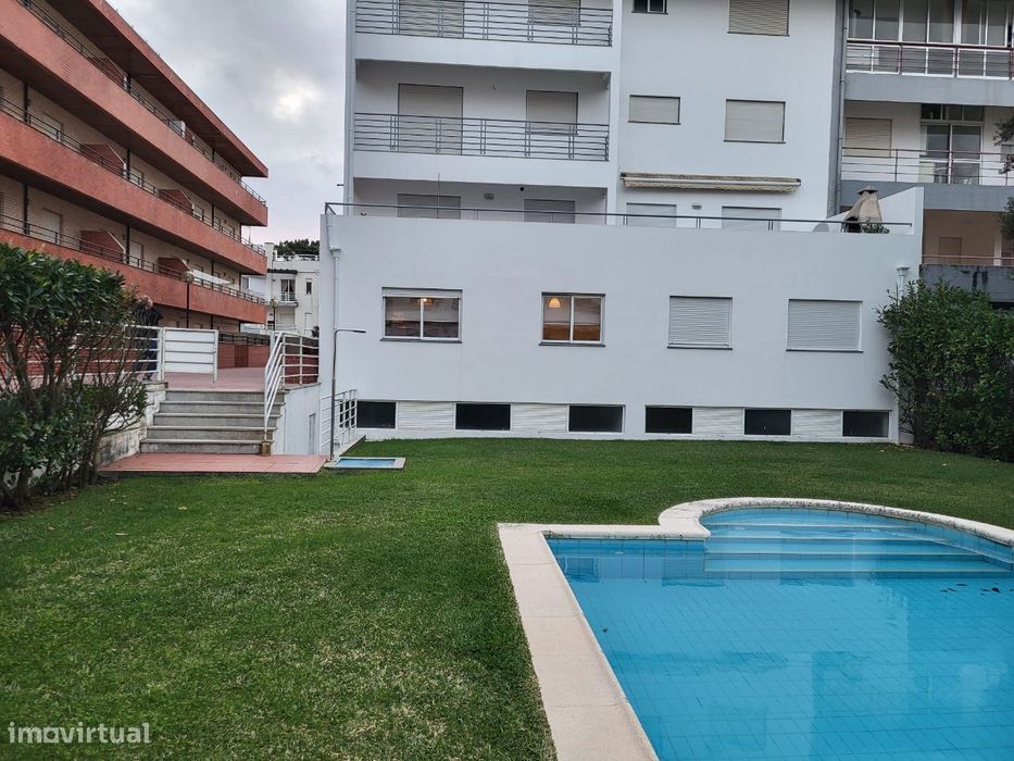 T2 condomínio fechado perto da praia