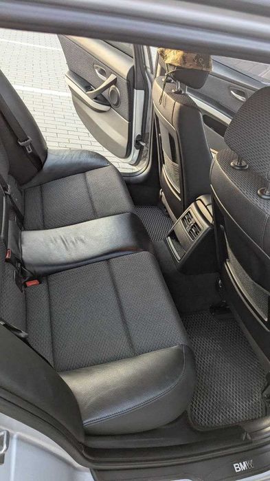 Продам  BMW 320i