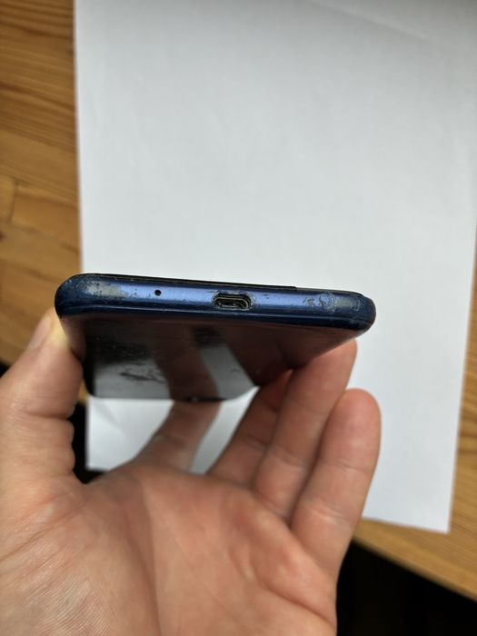 смартфон телефон Huawei Y5 2018