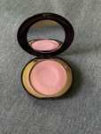 Charlotte Tilbury Cheek to Chic róż love glow