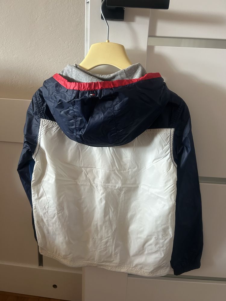 Kurta Tommy Hilfiger dla chlopca 140