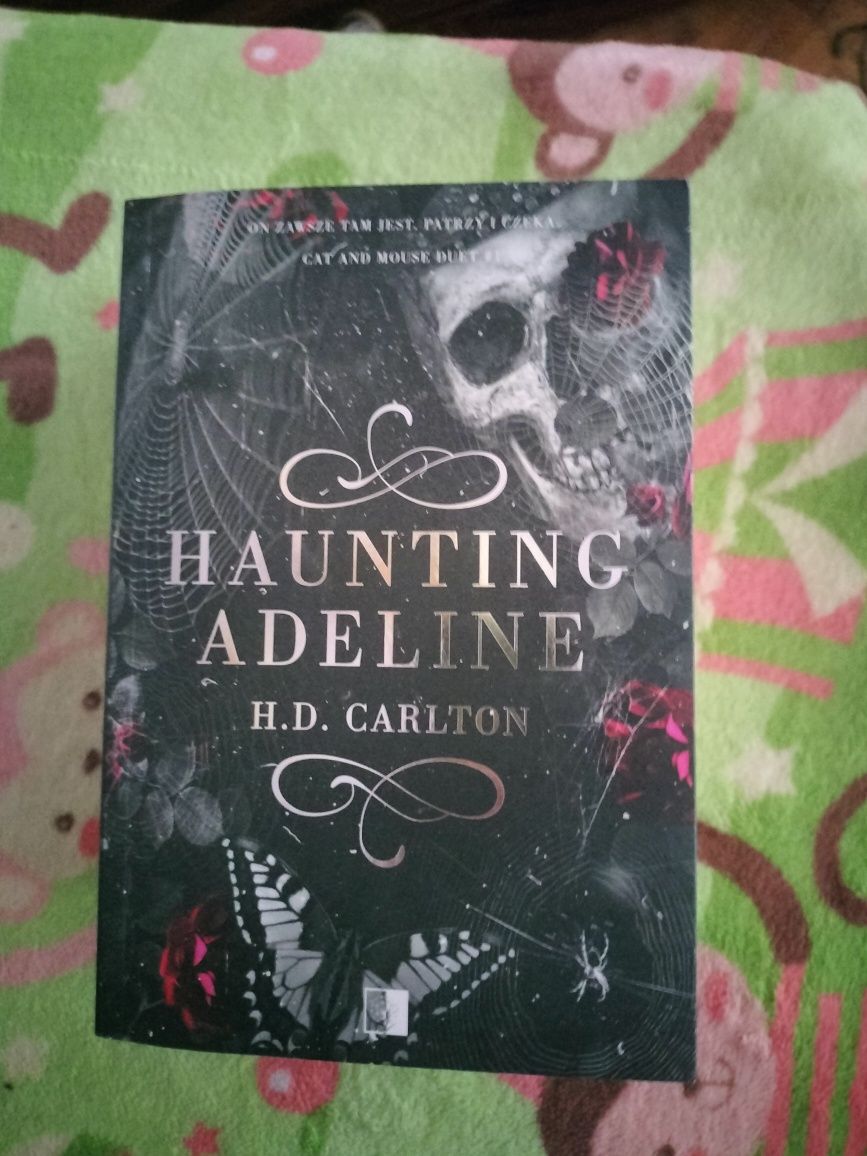 Haunting Adeline, Hunting Adeline - H. D. Carlton