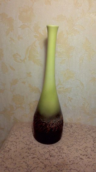 Продам цветы из бисера.