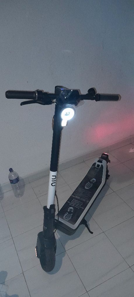 Trotinete nova com nota de compra.