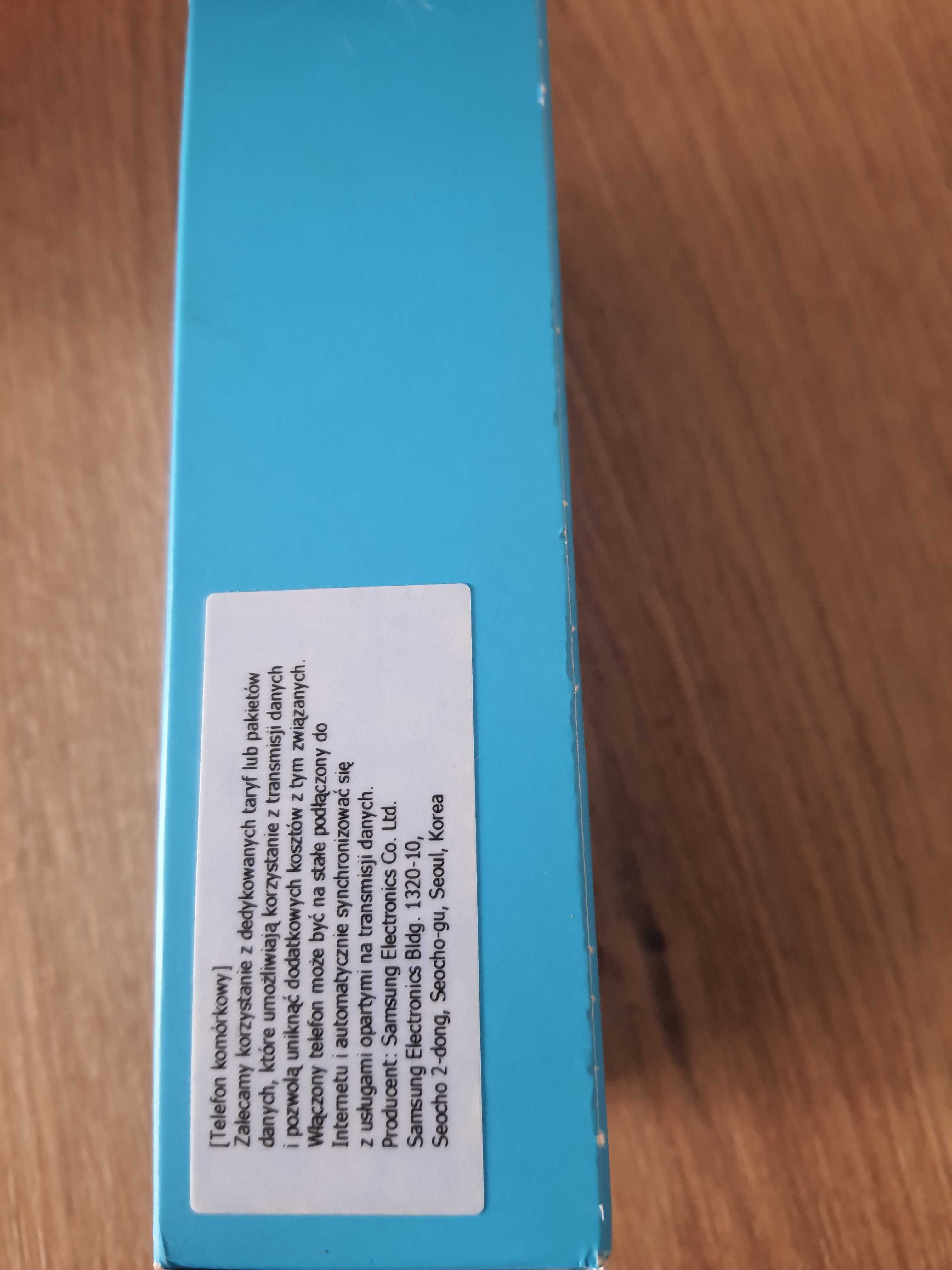 Pudełko Samsung J7