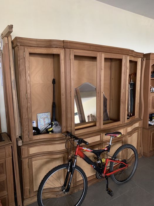 Vendo sofas e moveis (moveis sala, camas, mesas, armário, etc)