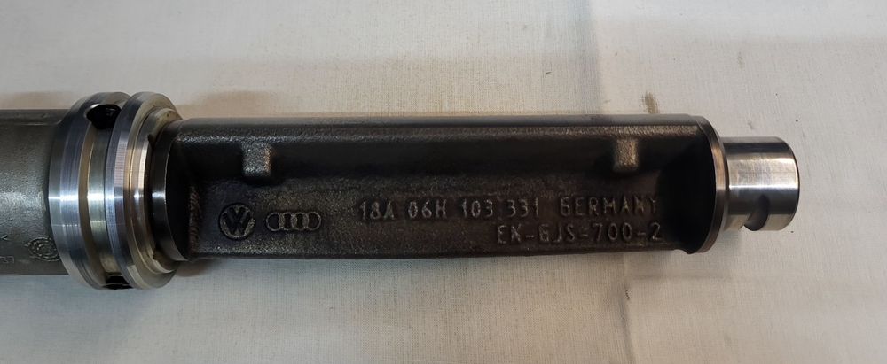 1.8 cdaa wałek balansowy balansujacy wyrównoważajacy audi A06H10383