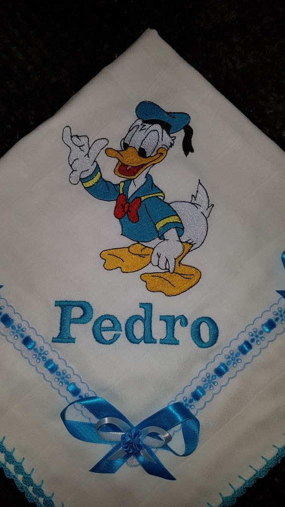 Fralda Bordada "Pato Donald"