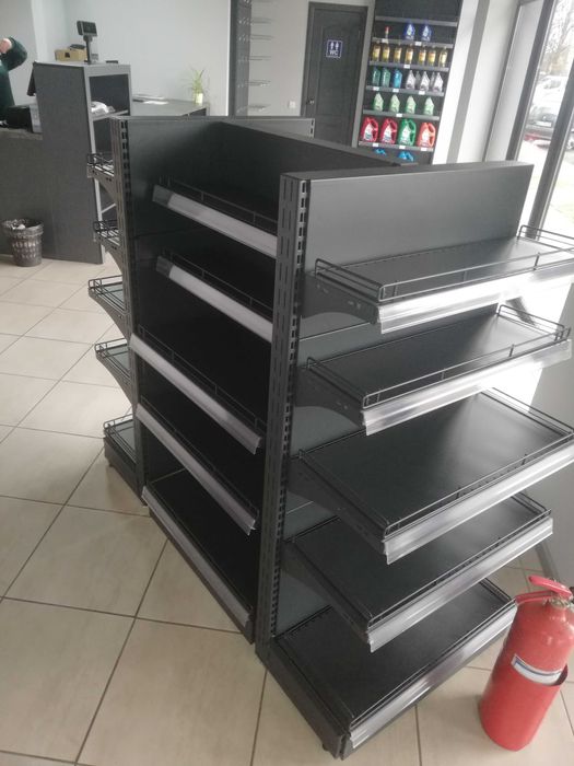 Стелажі, каси та холодильники для магазинів. Гранти на торгове обладн.