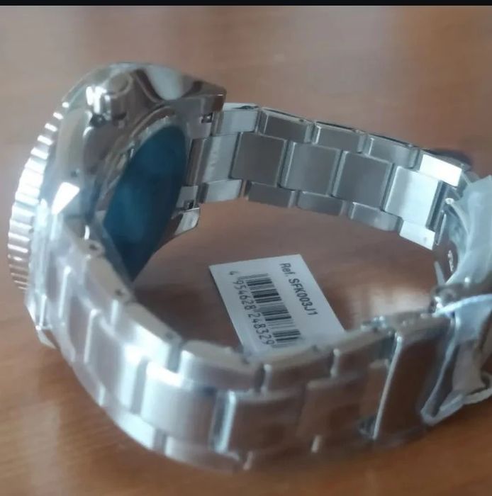 Seiko Prospex  Sumo Solar GMT Diver SFK003J1 45mm 200m WR safira.