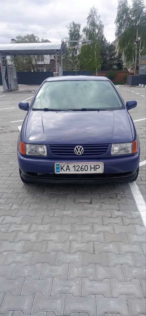 Volkswagen Polo 1,0 бензин
