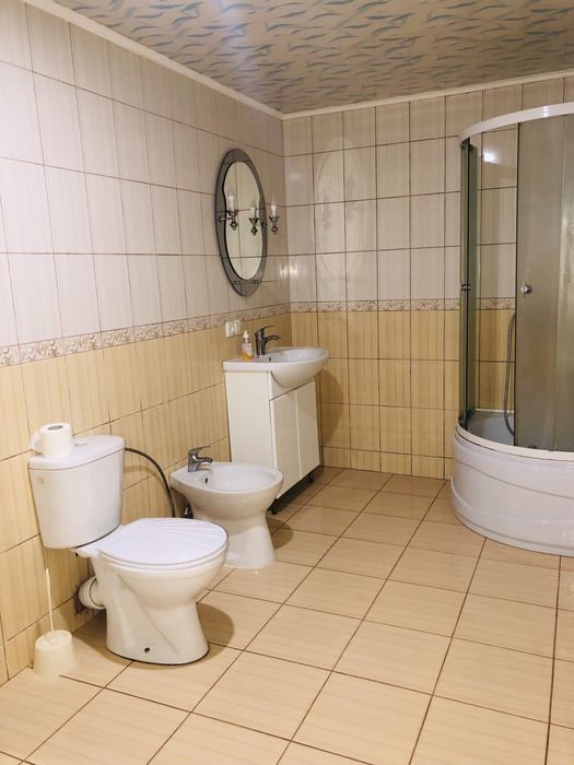 Квартира зі своїм подвір’ям та терасою в центрі міста!