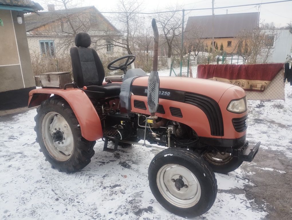 Продам мінітрактор