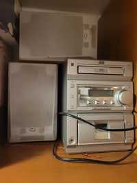 Miniwieża jvc, uszkodzone kasety i cd, działa radio i aux