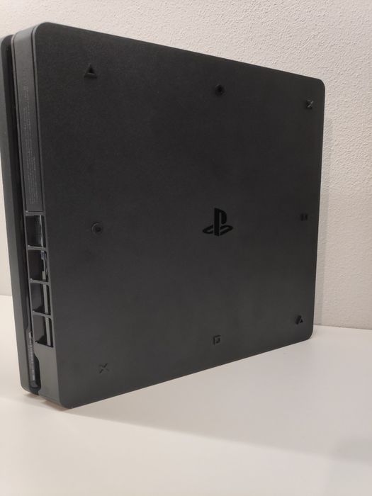 Consola PlayStation 4 (PS4) Slim completa + jogo
