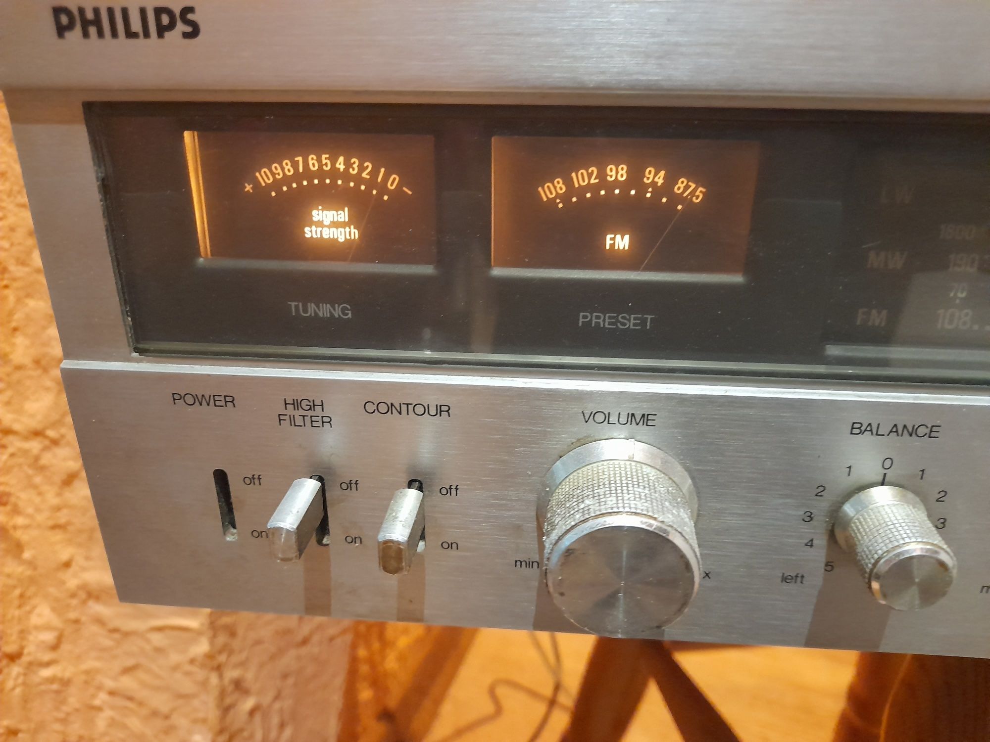 Amplituner PHILIPS 22AH 796 receiver